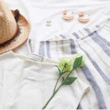 暑い日にサラリと着られる、夏のおすすめ素材