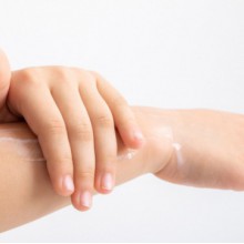 秋冬は要注意!子どものカサカサ肌対策