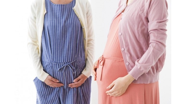 妊婦さんに人気のマタニティウェア