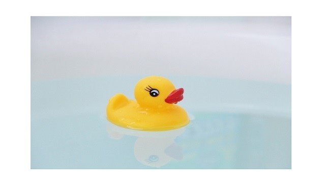 赤ちゃんの沐浴の手順と注意するべきこと
