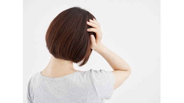 低気圧と頭が痛くなるのは関係あるの？起こる理由と和らげる方法