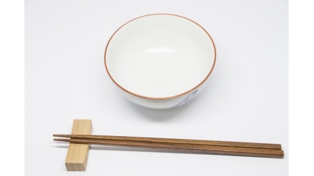 食べ過ぎてしまって弱った胃腸に！秋にこそ「夕食断食」がおススメ
