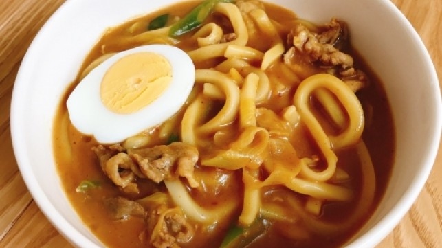 ご飯作るのにだるさを感じる…そんな時にレトルトカレーをアレンジするレシピ