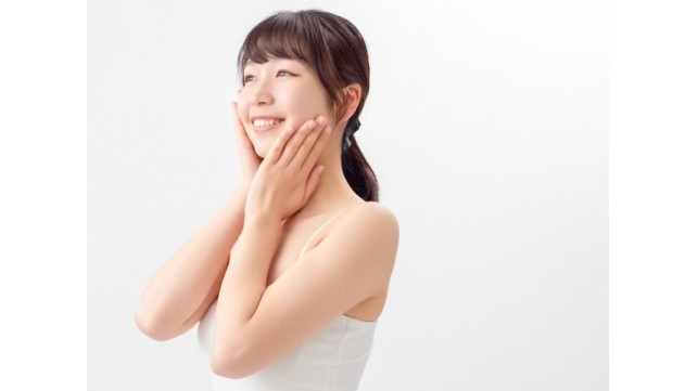 化粧のりを良くしたい！自己処理嫌だ！そんな方に医療脱毛の顔脱毛のメリット・デメリットをご紹介