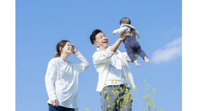 実家・義実家を頼れなくても大丈夫！現代のアプリを使ったママ友とパパ友の探し方